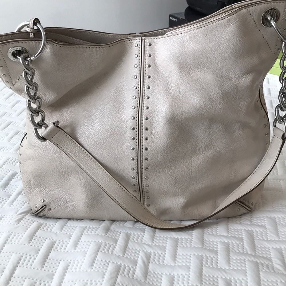 Michael Kors shoulder bag with grommet detailing